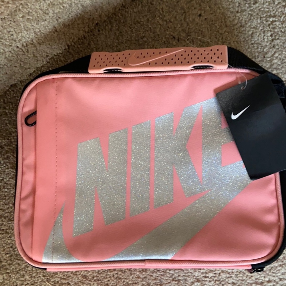Nike lunch tote
